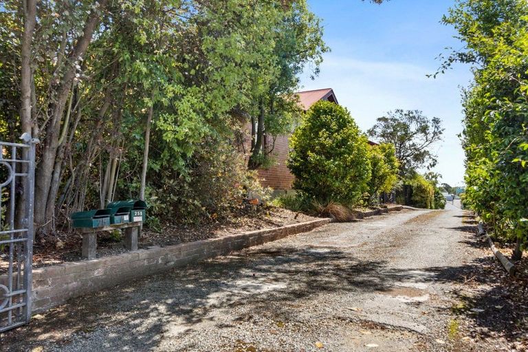 Photo of property in 25 Wai-iti Road, Maori Hill, Timaru, 7910