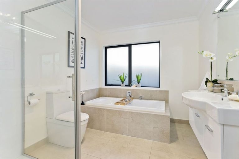 Photo of property in 6 Kettlewell Drive, Silverdale, 0932