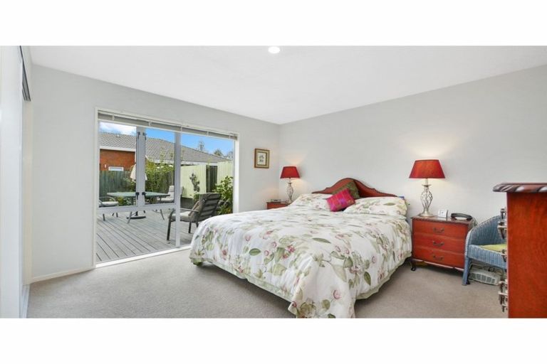 Photo of property in 3/356 Yaldhurst Road, Russley, Christchurch, 8042