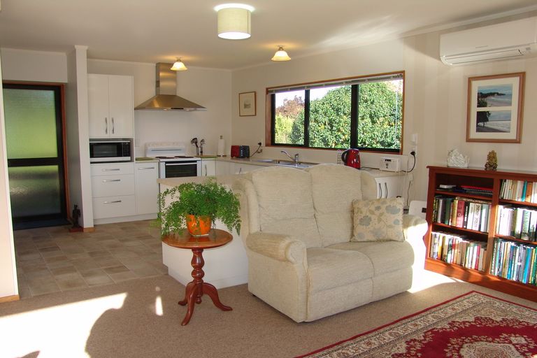 Photo of property in 2/794 Kihikihi Road, Te Awamutu, 3800