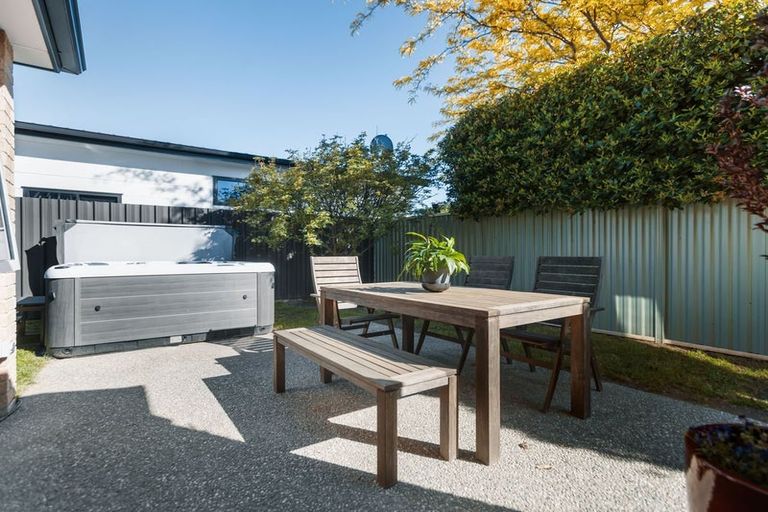 Photo of property in 1 Down Street, Cromwell, 9310