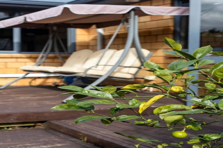 Photo of property in 1042a Heaphy Terrace, Fairfield, Hamilton, 3214