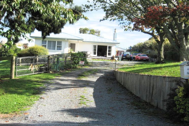 Photo of property in 11 Bridge Street, Tirau, 3410