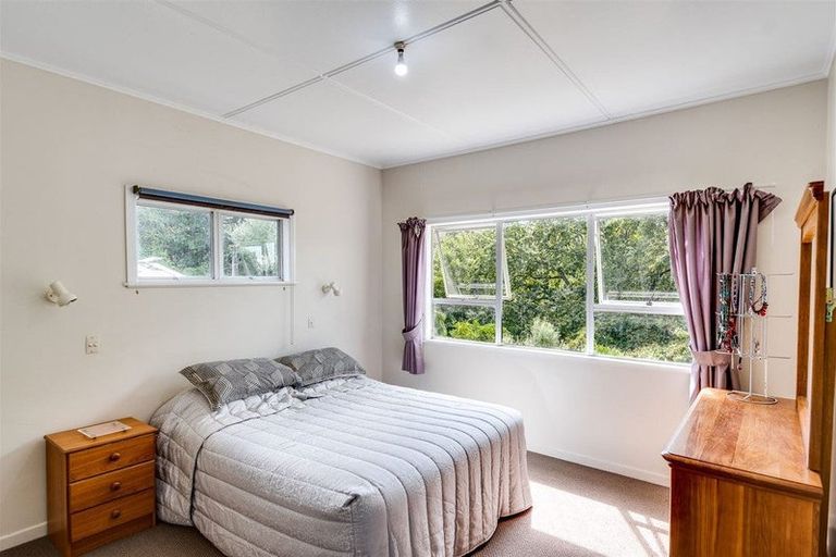 Photo of property in 4 Windsor Road, Waipawa, 4210