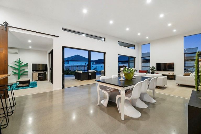 Photo of property in 19 Litsea Way, Papamoa Beach, Papamoa, 3118