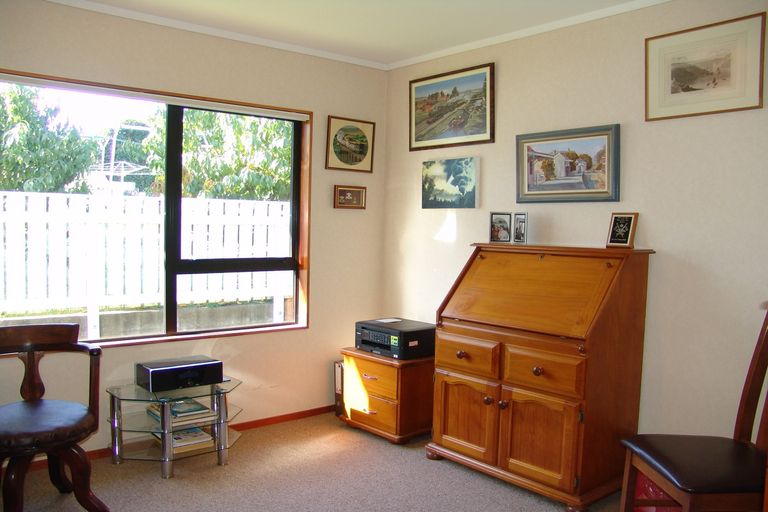 Photo of property in 2/794 Kihikihi Road, Te Awamutu, 3800