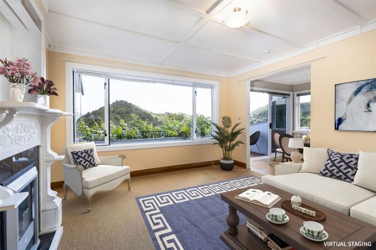 Photo of property in 8 Russell Street, Picton, 7220