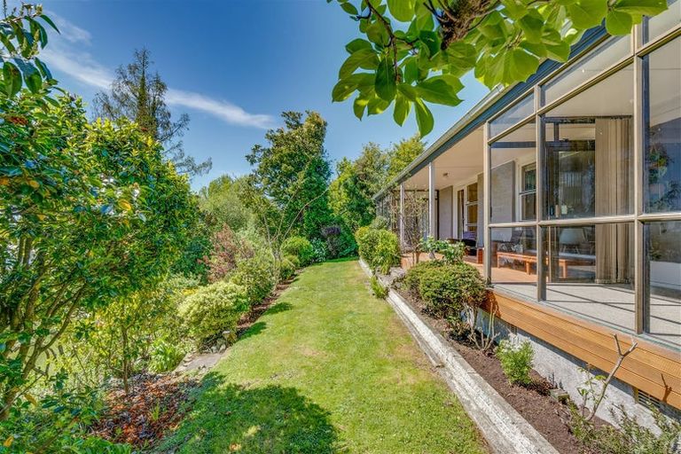 Photo of property in 7a Cunliffe Road, Redwood, Christchurch, 8051