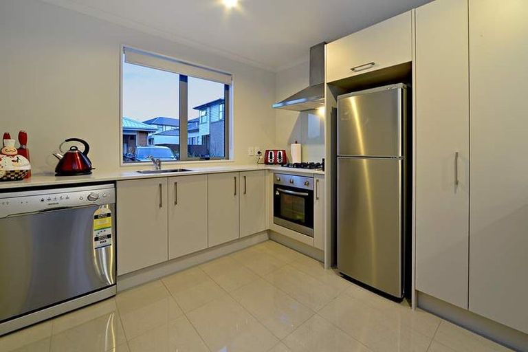 Photo of property in 20 Lane Cameron Place, Flat Bush, Auckland, 2019