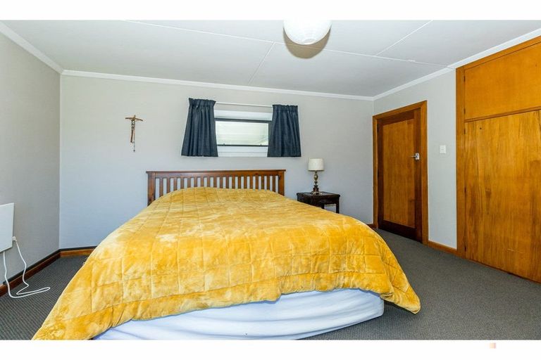 Photo of property in 3 Price Street, Waimate, 7924
