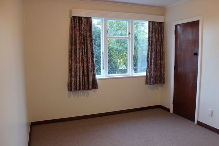 Photo of property in 43 Manawatu Street, Hokowhitu, Palmerston North, 4410