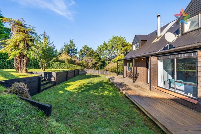 Photo of property in 191 Holborn Drive, Stokes Valley, Lower Hutt, 5019