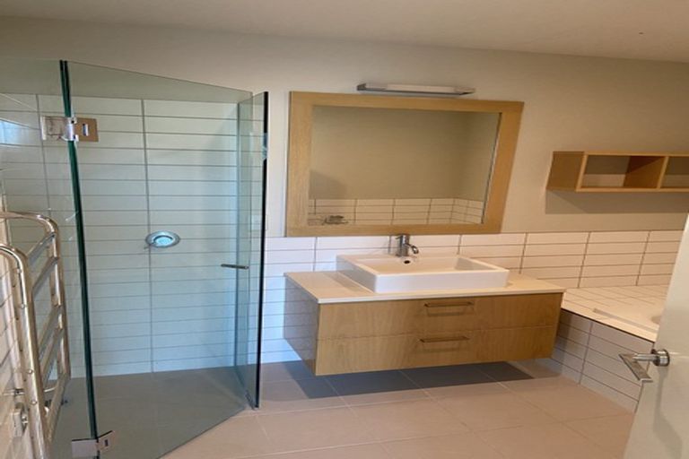 Photo of property in Chews Lane Apartments, 15i/9 Chews Lane, Wellington Central, Wellington, 6011