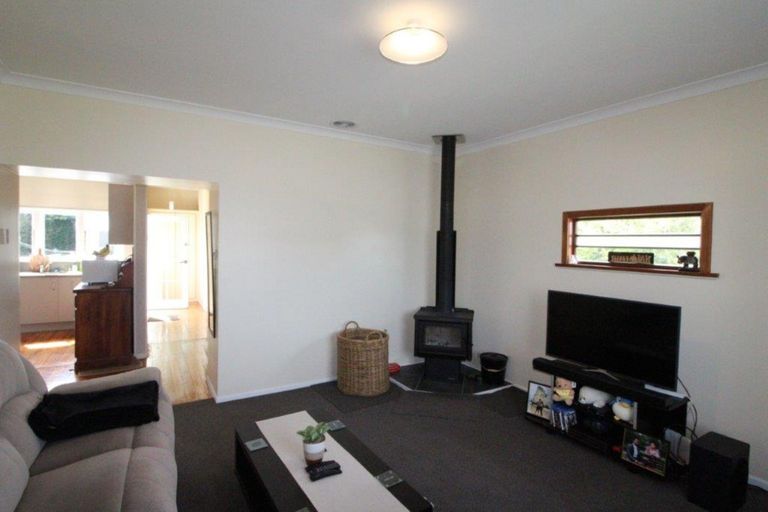 Photo of property in 48 Devon Street, Mossburn, 9792