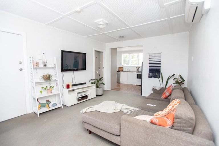 Photo of property in 6 Stanley Street, Kerepehi, Paeroa, 3671