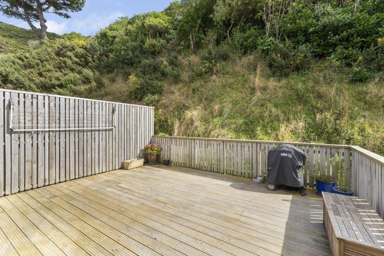 Photo of property in 10a Rarangi Way, Owhiro Bay, Wellington, 6023