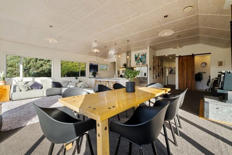 Photo of property in 10 Birchdale Place, Glenorchy, 9372