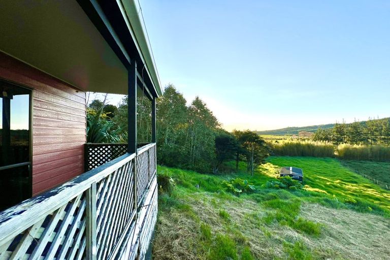 Photo of property in 324 Kaipara Coast Highway, Helensville, Kaukapakapa, 0871