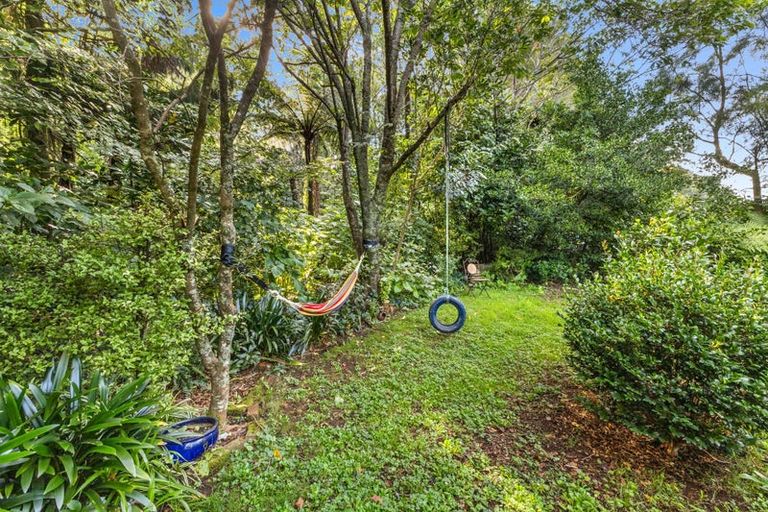 Photo of property in 117b Seaview Road, Westown, New Plymouth, 4310