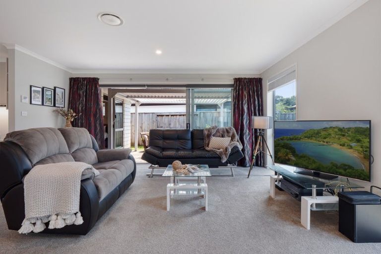 Photo of property in 123 Whakaturou Crescent, Pyes Pa, Tauranga, 3112