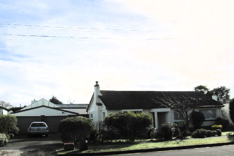 Photo of property in 1 Lovatt Crescent, Kensington, Whangarei, 0112