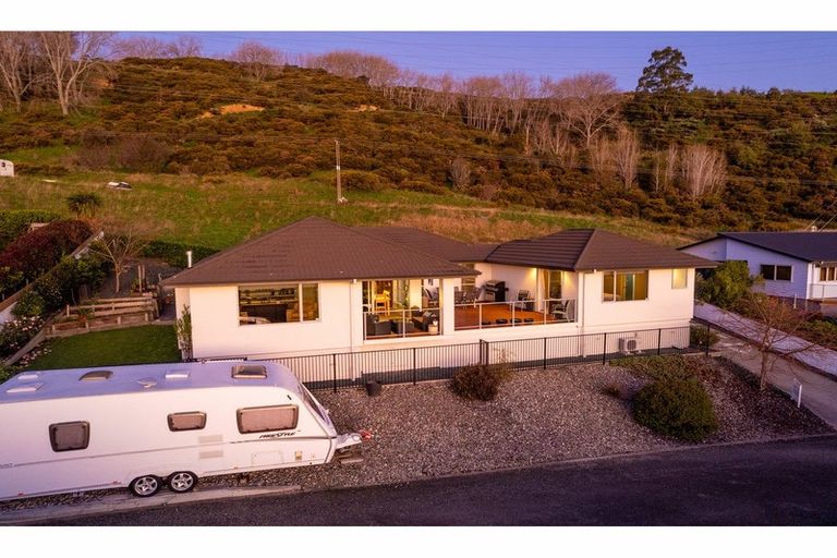 Photo of property in 9 Berkshire Place, Stoke, Nelson, 7011