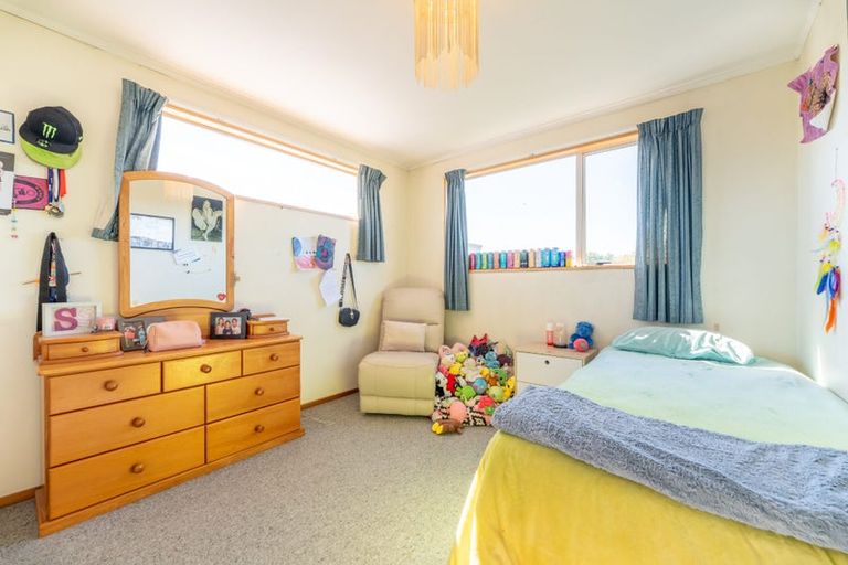 Photo of property in 16 Buchanan Street, Parkside, Timaru, 7910