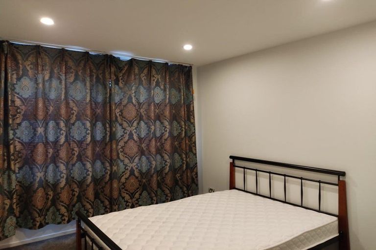 Photo of property in 19 Moki Place, Long Bay, Auckland, 0630