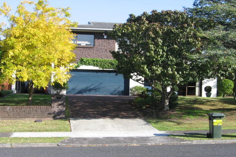 Photo of property in 139 Stapleford Crescent, Browns Bay, Auckland, 0630