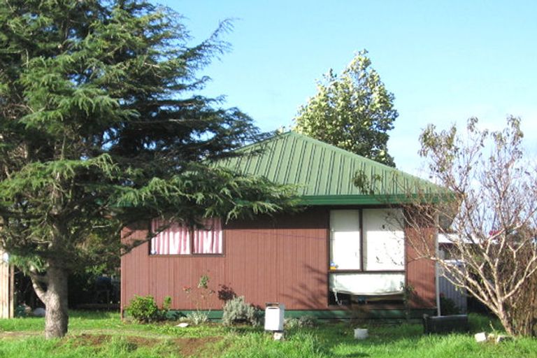 Photo of property in 1/12 Marinich Drive, Ranui, Auckland, 0612