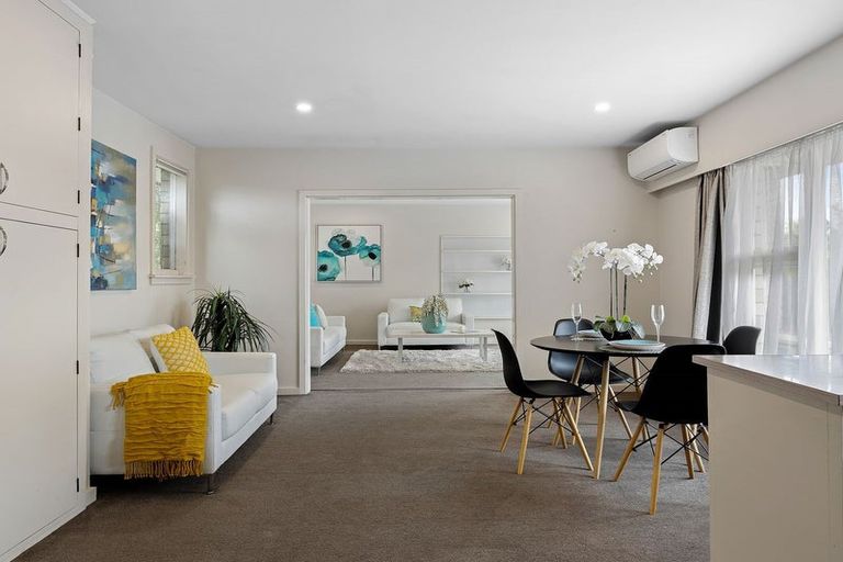 Photo of property in 10 Tulloch Place, Papanui, Christchurch, 8052