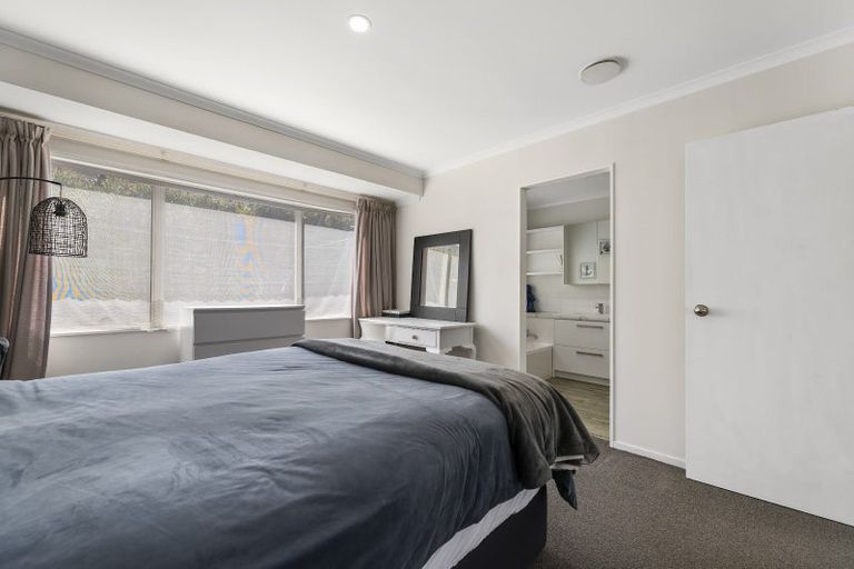 Photo of property in 3a Dunrobbin Place, Gate Pa, Tauranga, 3112