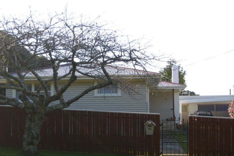 Photo of property in 40 Clawton Street, Westown, New Plymouth, 4310