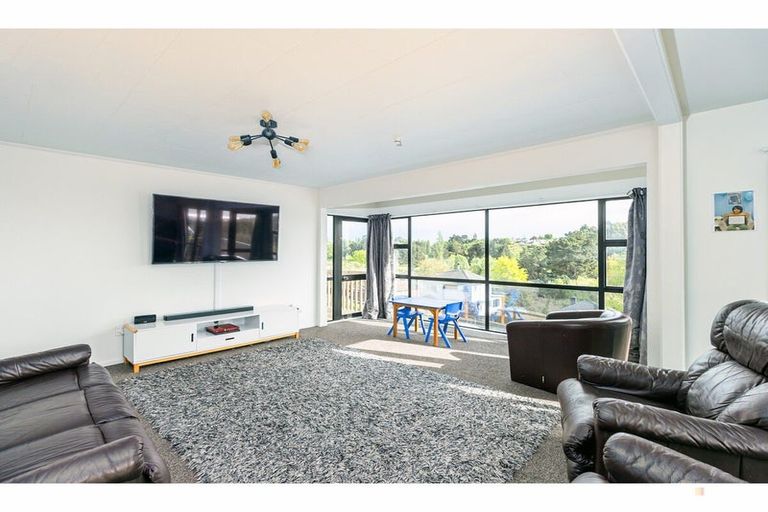 Photo of property in 130 Douglas Street, Highfield, Timaru, 7910