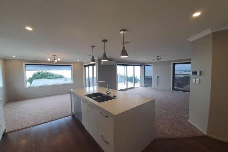 Photo of property in 49a Torkar Road, Clarks Beach, 2122