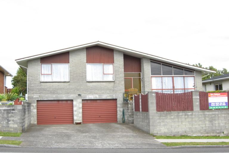 Photo of property in 13 Cumberland Street, Merrilands, New Plymouth, 4312
