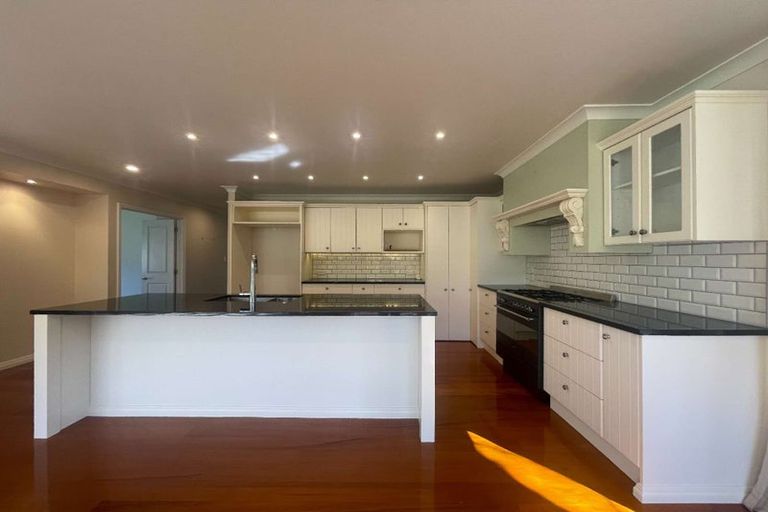 Photo of property in 487 Ormiston Road, Flat Bush, Manurewa, 2576
