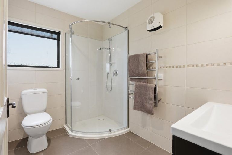 Photo of property in 29 Berwick Place, Mount Maunganui, 3116