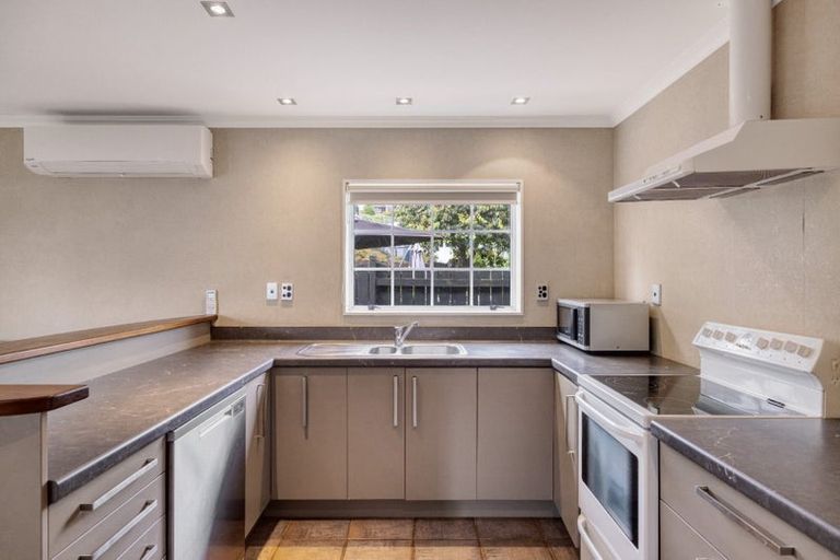 Photo of property in 23b Beach Road, Otumoetai, Tauranga, 3110