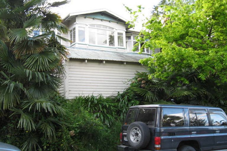 Photo of property in 64 Renwick Place, Nelson South, Nelson, 7010