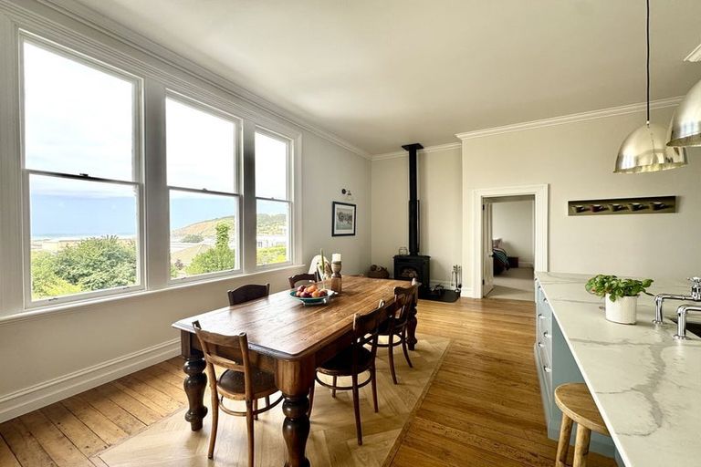 Photo of property in 15 Wharfe Street, South Hill, Oamaru, 9400