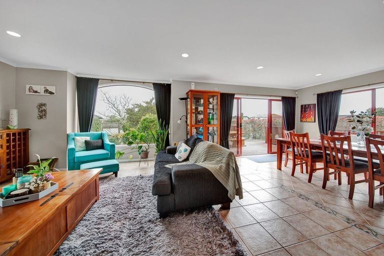 Photo of property in 19d Shelter Grove, Frankleigh Park, New Plymouth, 4310