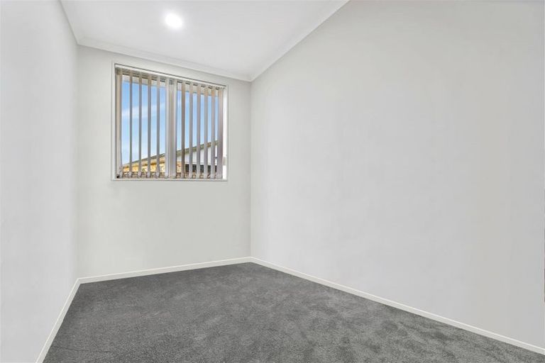 Photo of property in 11 Chayward Place, Mangere, Auckland, 2022
