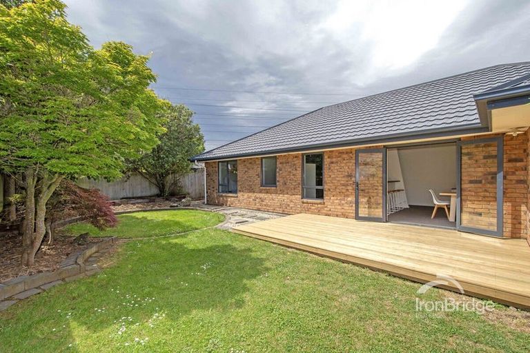 Photo of property in 33 Shearwater Drive, Woolston, Christchurch, 8023