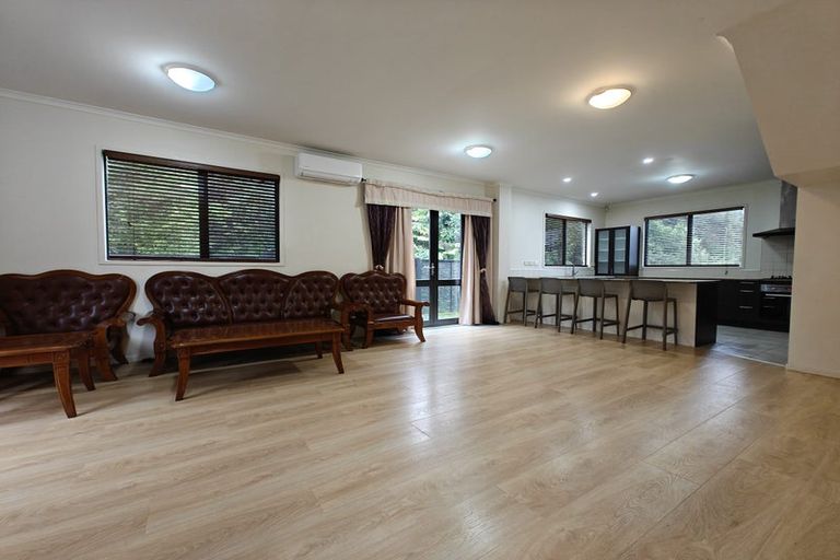 Photo of property in 36 Greenbough Lane, Greenhithe, Auckland, 0632