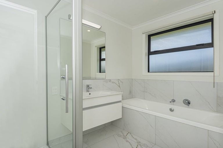 Photo of property in 2 Timara Avenue, Tikipunga, Whangarei, 0112