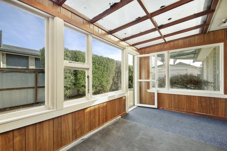 Photo of property in 24 Woodend Road, Woodend, 7610