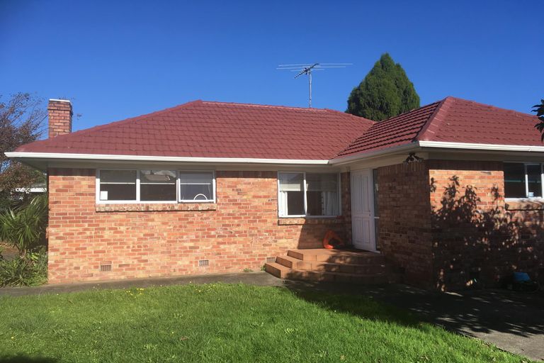Photo of property in 1/23 Opaheke Road, Papakura, 2110