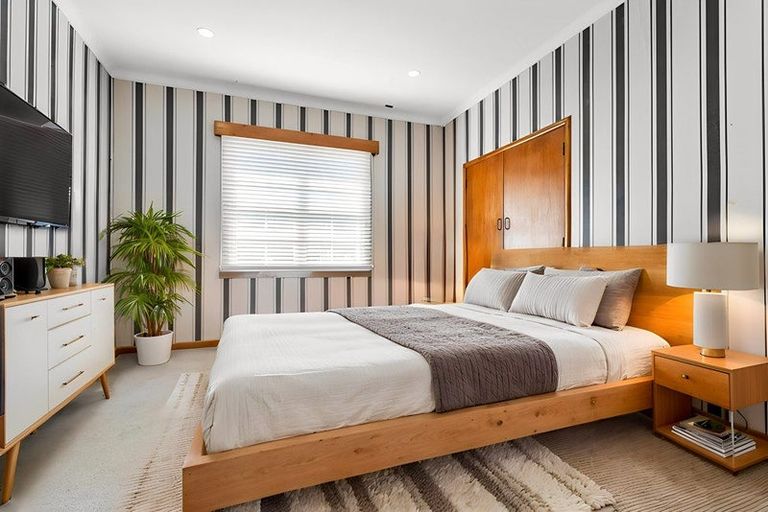 Photo of property in 57 Parkhill Road, Mellons Bay, Auckland, 2014