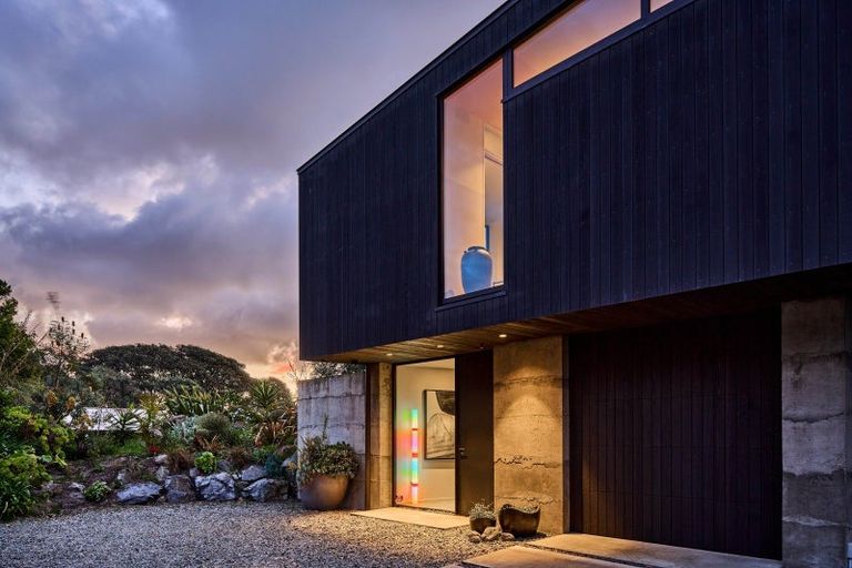 Photo of property in 94 Paetawa Road, Peka Peka, Waikanae, 5391